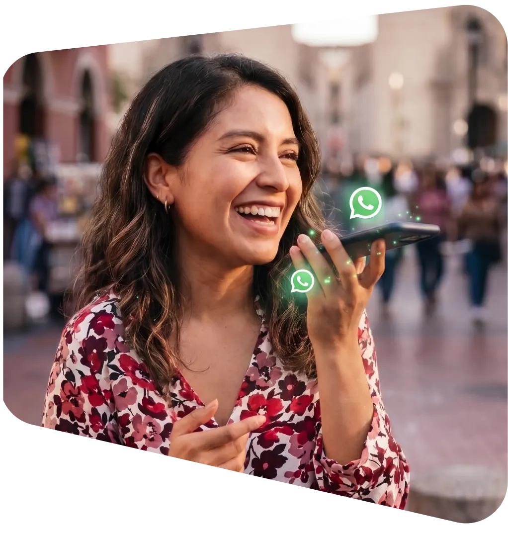 Persona chateando por WhatsApp